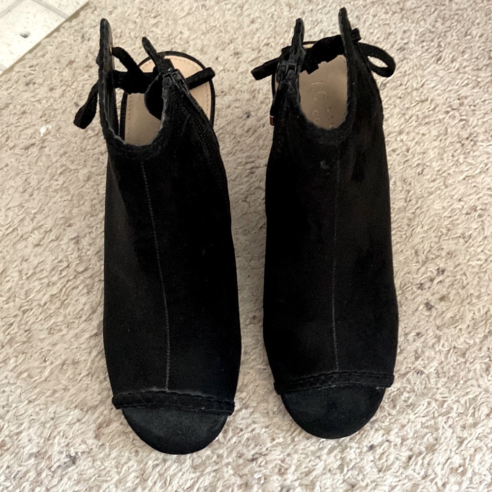 Black heels
